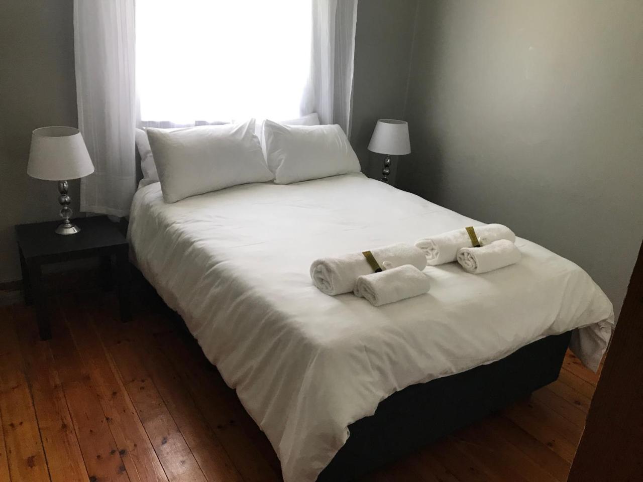 12 On Brecher Pretoria-Noord Chambre photo